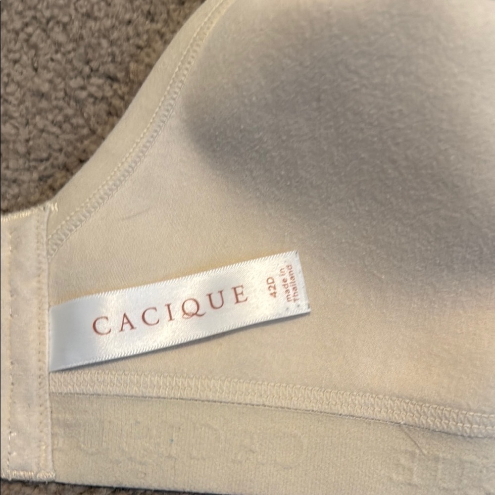 Cacique Cream Full Coverage Bra with Supportive Straps - Picture 3 of 5